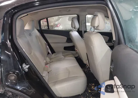 2013 Chrysler 200 Limited z USA, uszkodzony, nr VIN 1C3CCBCG2DN743815